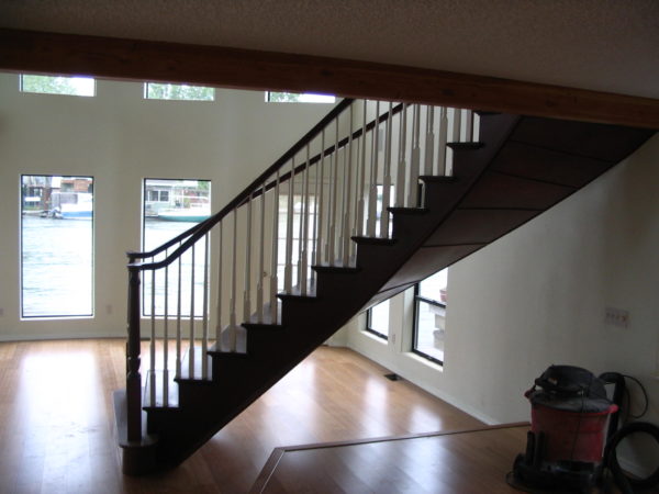 Freestanding staircase | Portland Stair Company